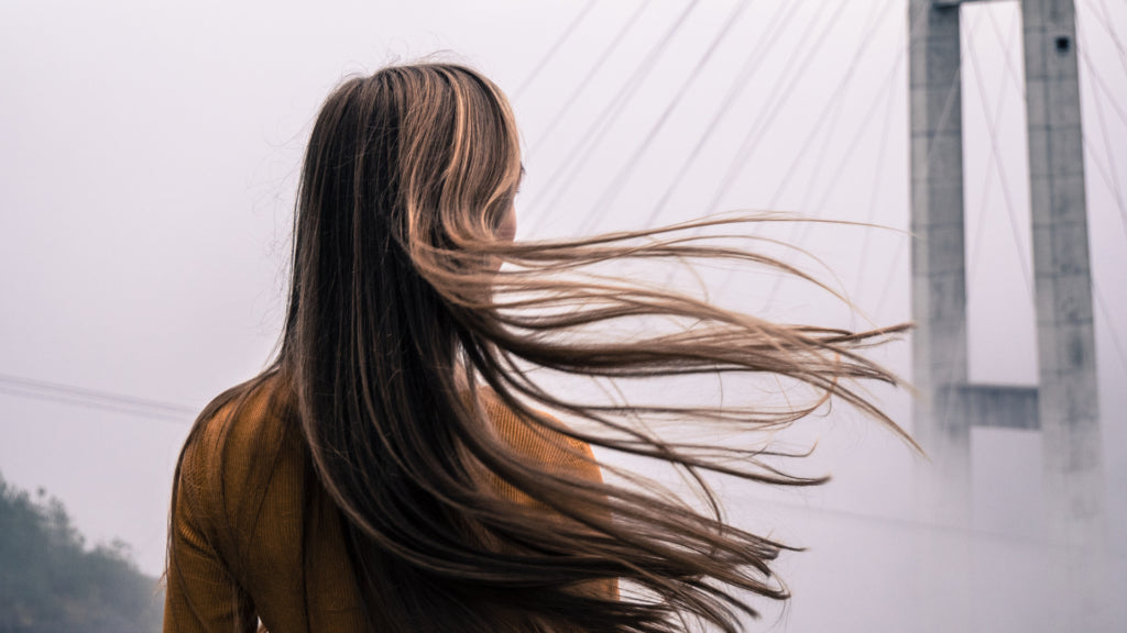 HOW FAST DOES HAIR GROW NATURALLY?